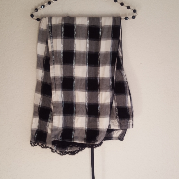 Victoria's secret pajama set large - Picture 6 of 7